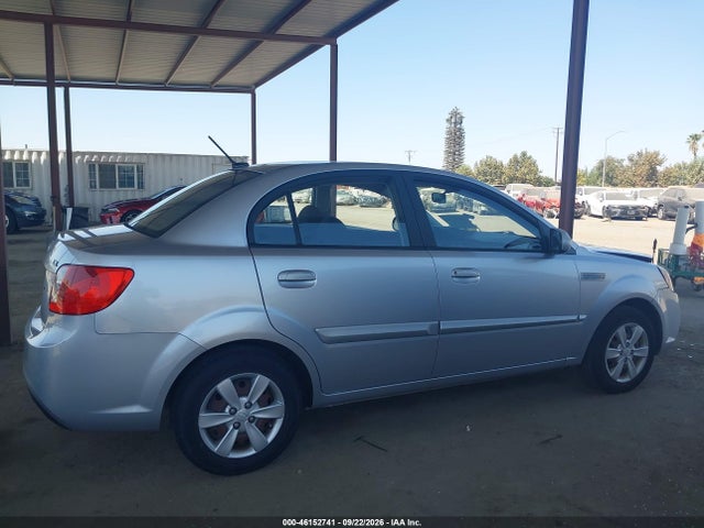 46152741 :رقم المزاد ، KNADH4A39B6960439 vin ، 2011 Kia Rio Lx مزاد بيع
