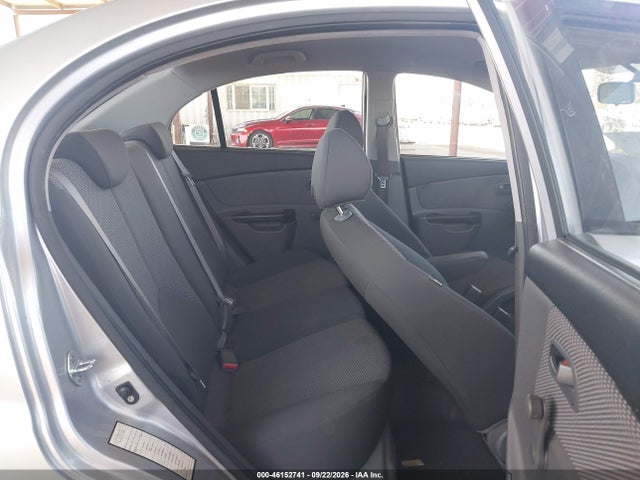 46152741 :رقم المزاد ، KNADH4A39B6960439 vin ، 2011 Kia Rio Lx مزاد بيع
