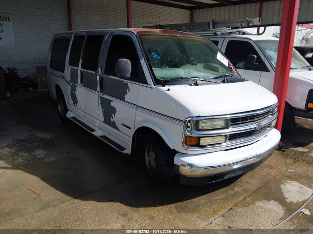 46152752 :رقم المزاد ، 1GBFG15R7W1101885 vin ، 1998 Chevrolet Chevy Van G1500 مزاد بيع