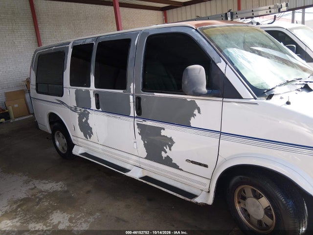 46152752 :رقم المزاد ، 1GBFG15R7W1101885 vin ، 1998 Chevrolet Chevy Van G1500 مزاد بيع