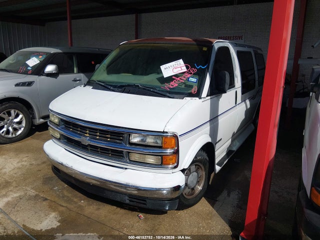 46152752 :رقم المزاد ، 1GBFG15R7W1101885 vin ، 1998 Chevrolet Chevy Van G1500 مزاد بيع