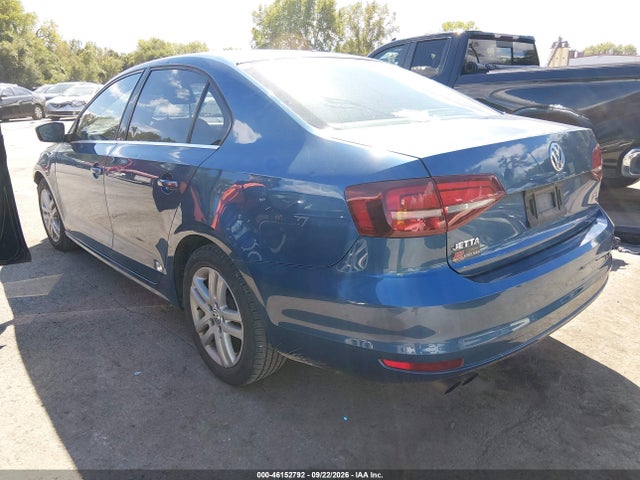 46152792 :رقم المزاد ، 3VW2B7AJ6HM218808 vin ، 2017 Volkswagen Jetta 1.4t S مزاد بيع