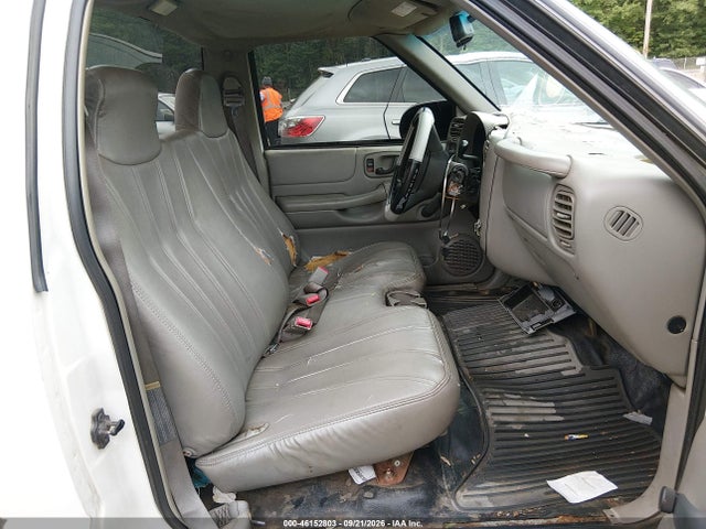 46152803 :رقم المزاد ، 1GCCT14X2XK192196 vin ، 1999 Chevrolet S-10 مزاد بيع