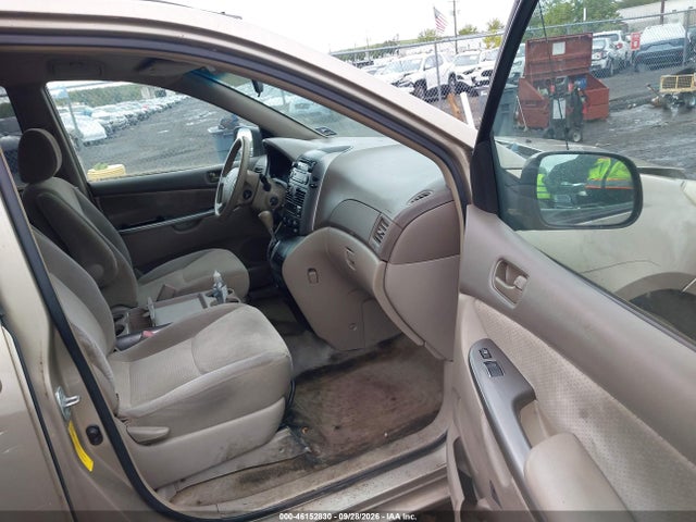 2007 Toyota Sienna Le მანქანა იყიდება აუქციონზე, vin: 5TDZK23C57S007990, აუქციონის ნომერი: 46152830