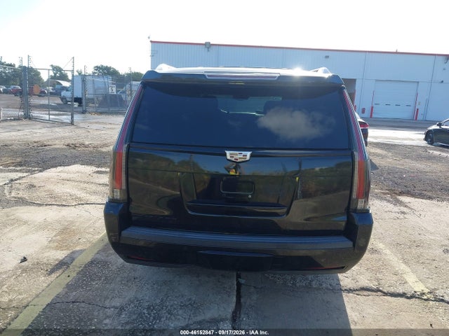 46152847 :رقم المزاد ، 1GYS4JKJXFR207955 vin ، 2015 Cadillac Escalade Esv Premium مزاد بيع