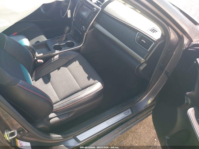 46152848 :رقم المزاد ، 4T1BF1FK4HU370809 vin ، 2017 Toyota Camry Se مزاد بيع