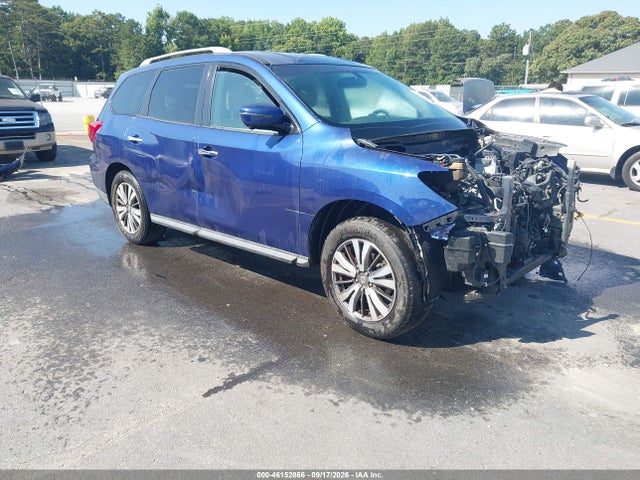 Продажа на аукционе авто 2017 Nissan Pathfinder Sl, vin: 5N1DR2MN2HC661334, номер лота: 46152866