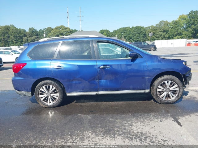 Продажа на аукционе авто 2017 Nissan Pathfinder Sl, vin: 5N1DR2MN2HC661334, номер лота: 46152866