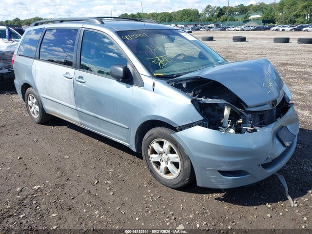 Продажа на аукционе авто 2010 Toyota Sienna Ce, vin: 5TDKK4CC2AS306244, номер лота: 46152931