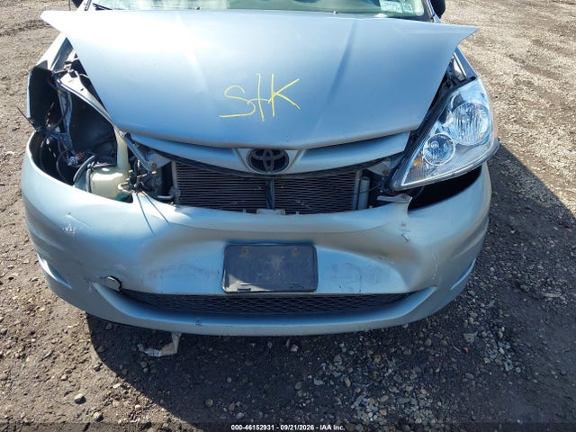 46152931 :رقم المزاد ، 5TDKK4CC2AS306244 vin ، 2010 Toyota Sienna Ce مزاد بيع