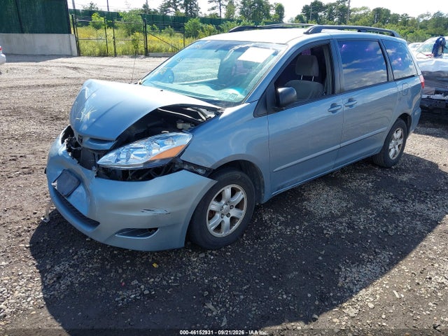 46152931 :رقم المزاد ، 5TDKK4CC2AS306244 vin ، 2010 Toyota Sienna Ce مزاد بيع
