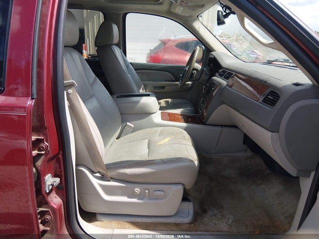 Aukcja sprzedaży 2008 Chevrolet Suburban 1500 Ltz, vin: 3GNFK163X8G110631, numer aukcji: 46152942