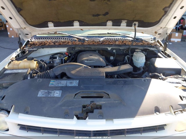 46153030 :رقم المزاد ، 3GNFK16Z75G226448 vin ، 2005 Chevrolet Suburban 1500 Z71 مزاد بيع