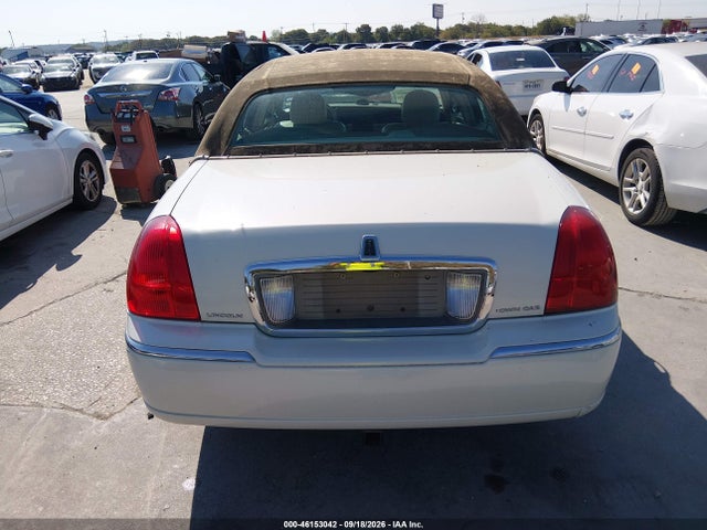 Aukcja sprzedaży 2006 Lincoln Town Car Signature, vin: 1LNHM81V06Y649304, numer aukcji: 46153042
