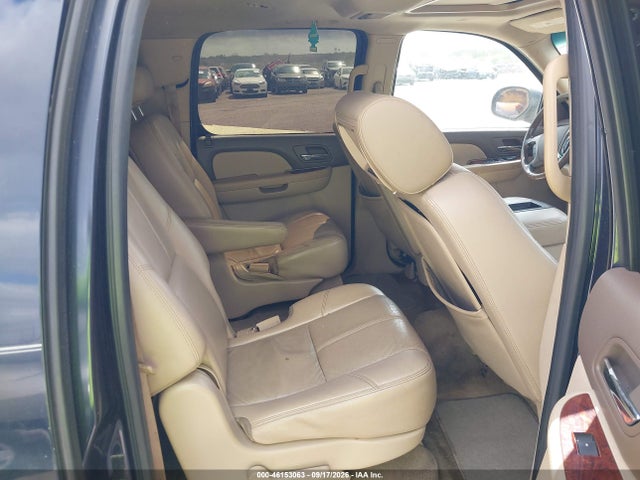 2009 Chevrolet Suburban 1500 Lt2 მანქანა იყიდება აუქციონზე, vin: 1GNFC26019J121865, აუქციონის ნომერი: 46153063