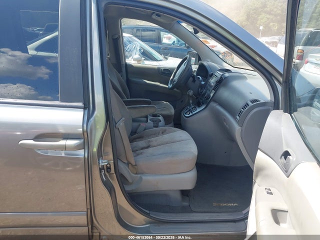 46153064 :رقم المزاد ، KNDMG4C7XB6382180 vin ، 2011 Kia Sedona Lx مزاد بيع