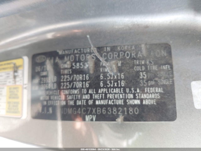 46153064 :رقم المزاد ، KNDMG4C7XB6382180 vin ، 2011 Kia Sedona Lx مزاد بيع