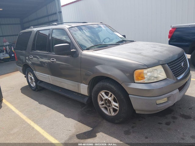 2003 Ford Expedition Xlt მანქანა იყიდება აუქციონზე, vin: 1FMFU16L33LA10669, აუქციონის ნომერი: 46153068