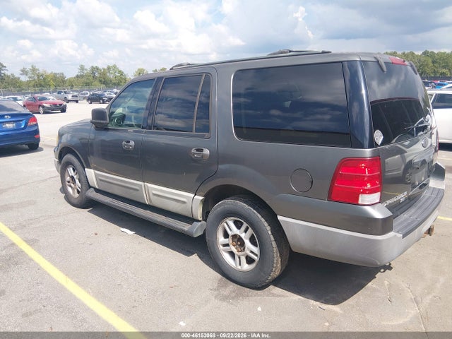 Продажа на аукционе авто 2003 Ford Expedition Xlt, vin: 1FMFU16L33LA10669, номер лота: 46153068