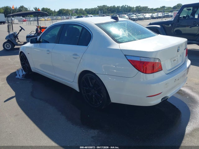 46153072 :رقم المزاد ، WBANU5C53AC124095 vin ، 2010 Bmw 528i مزاد بيع