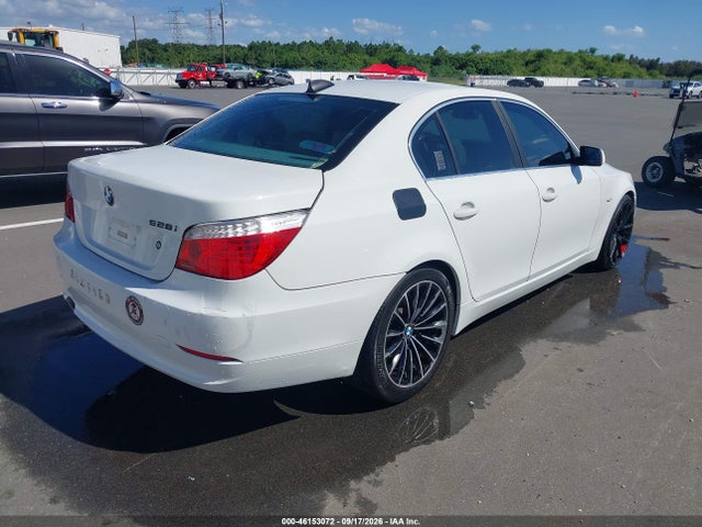 46153072 :رقم المزاد ، WBANU5C53AC124095 vin ، 2010 Bmw 528i مزاد بيع