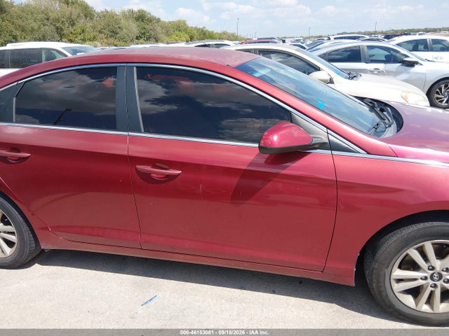 2016 Hyundai Sonata Se მანქანა იყიდება აუქციონზე, vin: 5NPE24AFXGH271736, აუქციონის ნომერი: 46153081