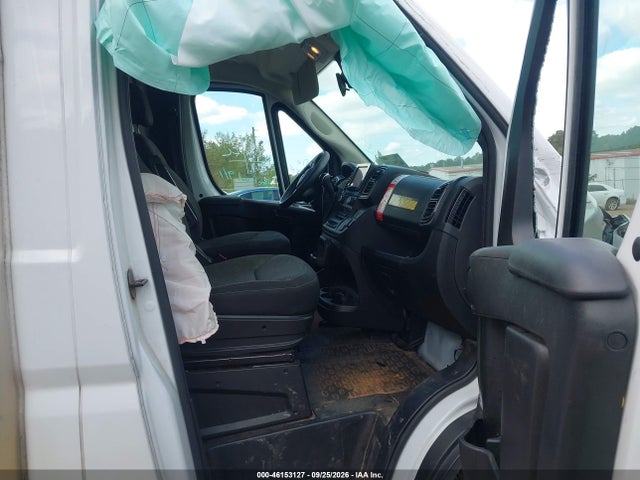 46153127 :رقم المزاد ، 3C7WRVLG5PE599665 vin ، 2023 Ram Promaster 3500 Cutaway Low Roof مزاد بيع