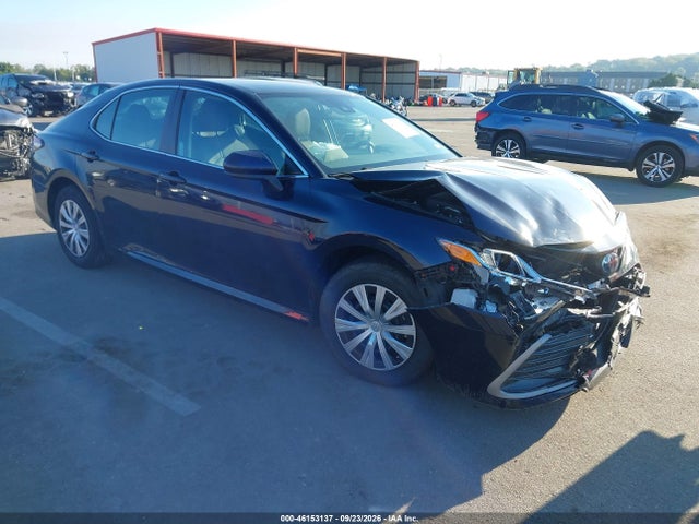 2022 Toyota Camry Le Hybrid მანქანა იყიდება აუქციონზე, vin: 4T1C31AK9NU596859, აუქციონის ნომერი: 46153137