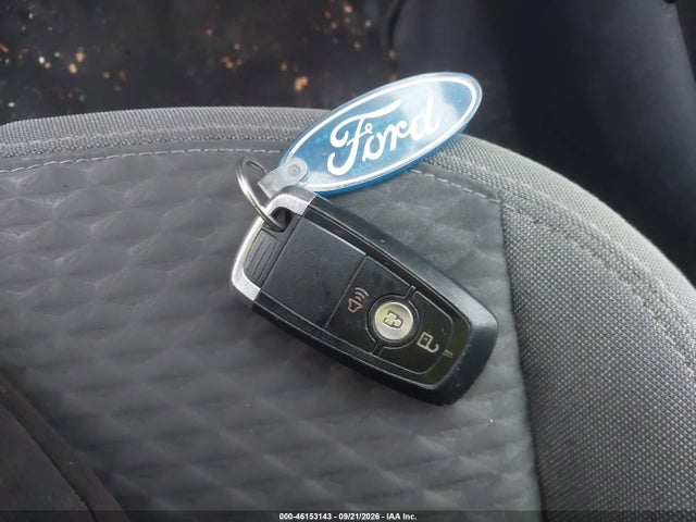 Продажа на аукционе авто 2021 Ford Escape Se, vin: 1FMCU9G60MUA70091, номер лота: 46153143