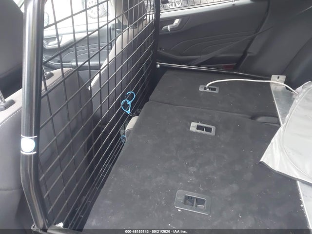 Продажа на аукционе авто 2021 Ford Escape Se, vin: 1FMCU9G60MUA70091, номер лота: 46153143