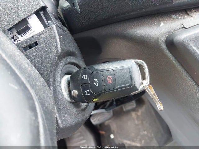 46153153 :رقم المزاد ، 1FTYE1Y88MKA41152 vin ، 2021 Ford Transit-150 مزاد بيع