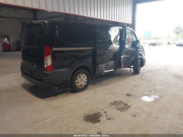 46153153 :رقم المزاد ، 1FTYE1Y88MKA41152 vin ، 2021 Ford Transit-150 مزاد بيع