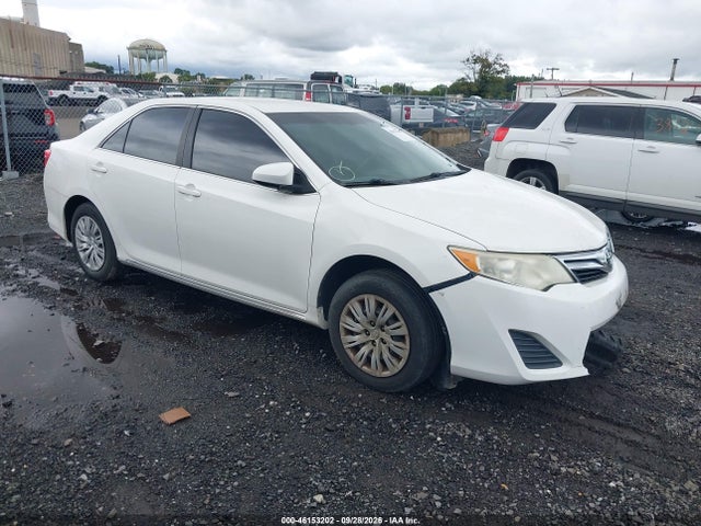 46153202 :رقم المزاد ، 4T1BF1FK0CU535473 vin ، 2012 Toyota Camry Le مزاد بيع