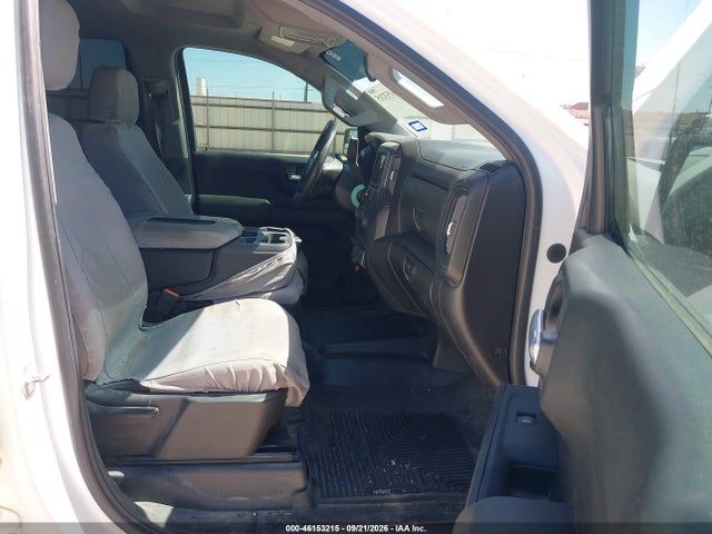 Продажа на аукционе авто 2023 Chevrolet Silverado 1500 4wd  Short Bed Wt, vin: 2GCUDAED4P1146827, номер лота: 46153215