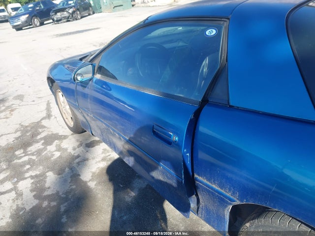 46153248 :رقم المزاد ، 2G1FP22K8V2117355 vin ، 1997 Chevrolet Camaro مزاد بيع