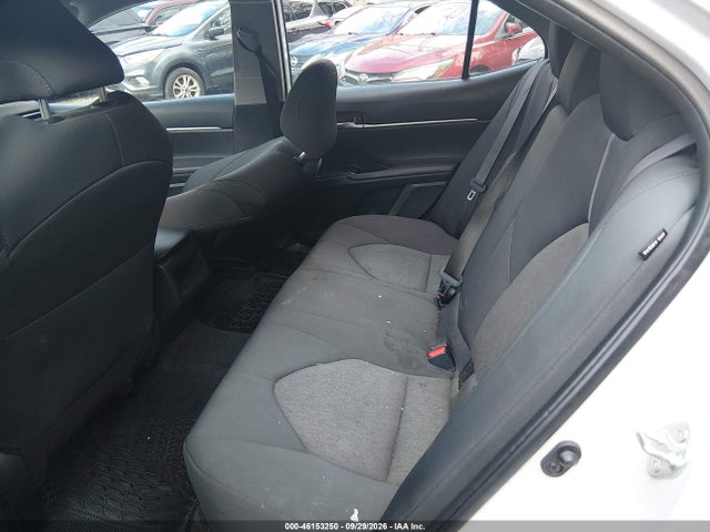 2022 Toyota Camry Le მანქანა იყიდება აუქციონზე, vin: 4T1R11AKXNU057585, აუქციონის ნომერი: 46153250