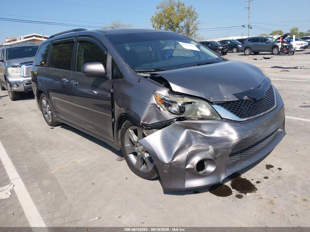 Auction sale of the 2014 Toyota Sienna Se 8 Passenger, vin: 5TDXK3DC7ES472506, lot number: 46153263
