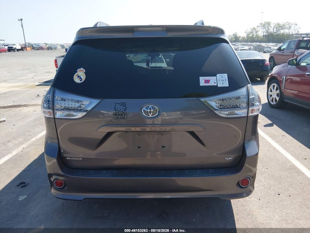 2014 Toyota Sienna Se 8 Passenger მანქანა იყიდება აუქციონზე, vin: 5TDXK3DC7ES472506, აუქციონის ნომერი: 46153263