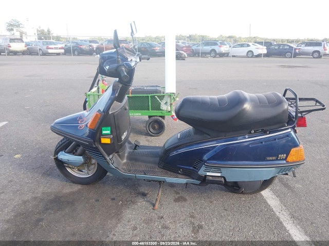 46153300 :رقم المزاد ، JYA3EHC01JA000296 vin ، 1988 Yamaha Xc200 Z مزاد بيع