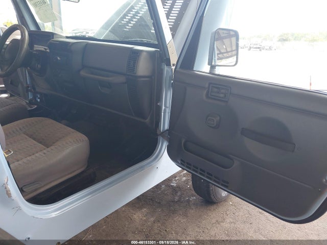 46153301 :رقم المزاد ، 1J4FY29P8VP420130 vin ، 1997 Jeep Wrangler Se مزاد بيع