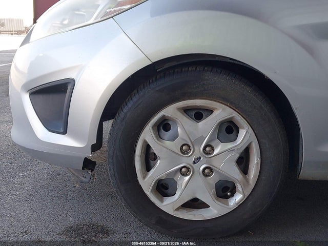 46153354 :رقم المزاد ، 3FADP4AJ2CM103195 vin ، 2012 Ford Fiesta S مزاد بيع