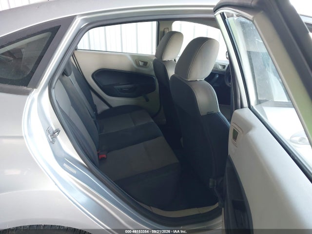 46153354 :رقم المزاد ، 3FADP4AJ2CM103195 vin ، 2012 Ford Fiesta S مزاد بيع