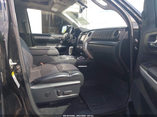 Продаж на аукціоні авто 2016 Toyota Tundra Platinum 5.7l V8, vin: 5TFAY5F10GX570348, номер лоту: 46153365