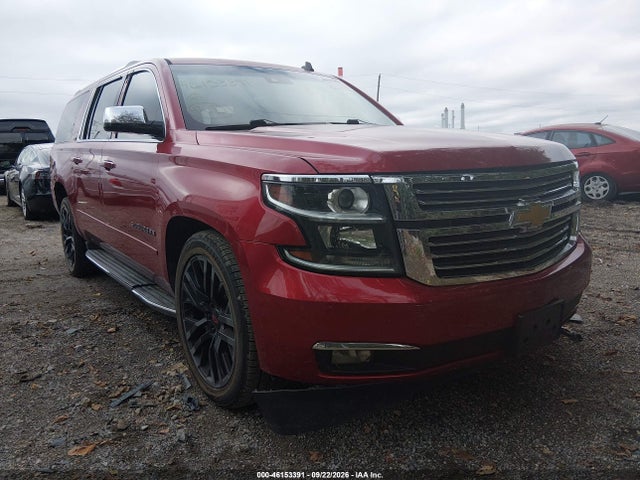 2015 Chevrolet Suburban 1500 Ltz მანქანა იყიდება აუქციონზე, vin: 1GNSKKKCXFR257913, აუქციონის ნომერი: 46153391