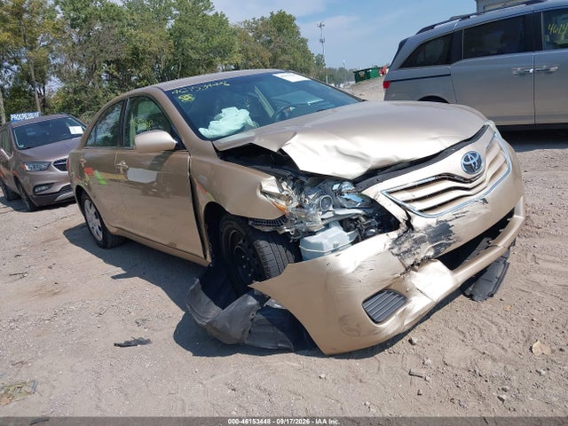 46153448 :رقم المزاد ، 4T1BF3EK0BU130905 vin ، 2011 Toyota Camry Le مزاد بيع