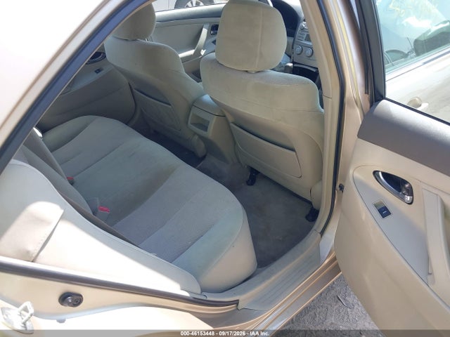46153448 :رقم المزاد ، 4T1BF3EK0BU130905 vin ، 2011 Toyota Camry Le مزاد بيع