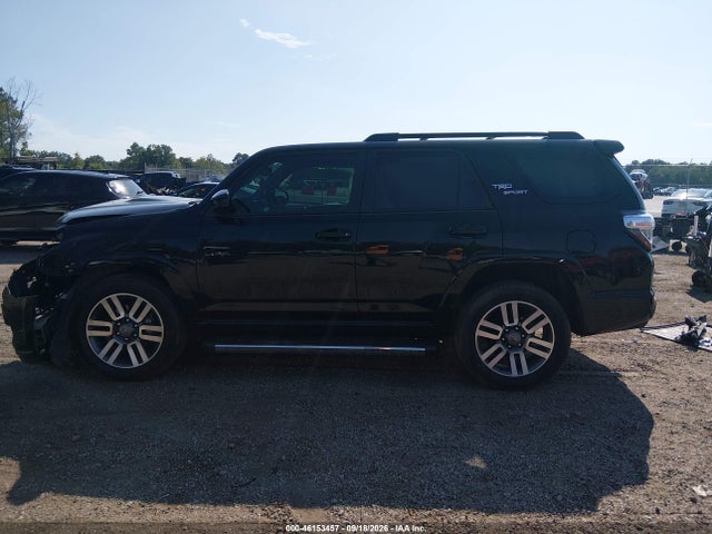 Продажа на аукционе авто 2022 Toyota 4runner Trd Sport, vin: JTEAU5JR7N5255642, номер лота: 46153457