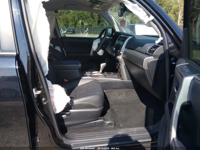 Продажа на аукционе авто 2022 Toyota 4runner Trd Sport, vin: JTEAU5JR7N5255642, номер лота: 46153457