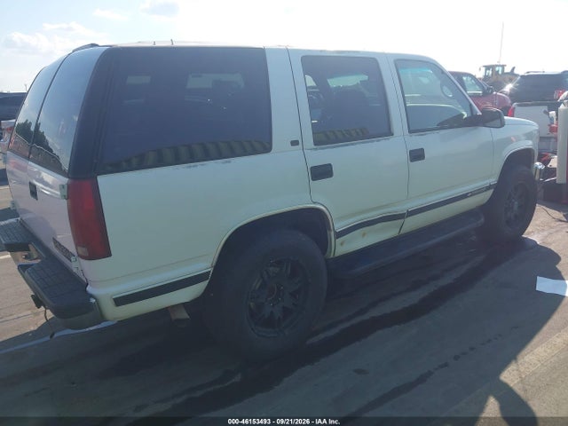 Продажа на аукционе авто 1999 Chevrolet Tahoe Ls, vin: 1GNEK13R3XJ526490, номер лота: 46153493