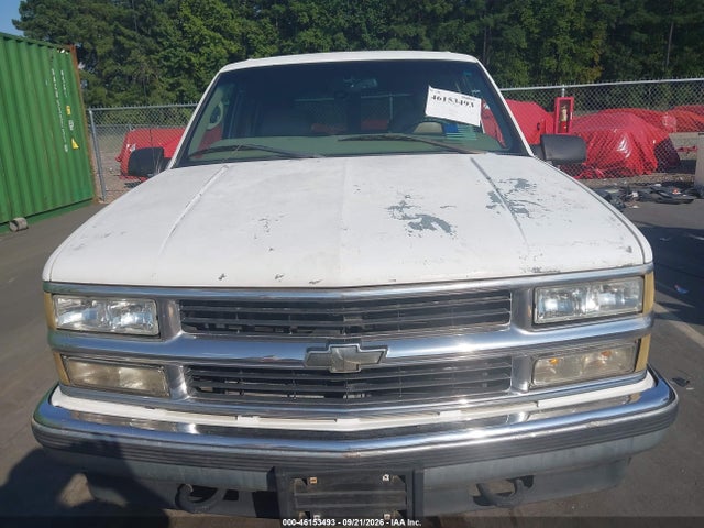 Продажа на аукционе авто 1999 Chevrolet Tahoe Ls, vin: 1GNEK13R3XJ526490, номер лота: 46153493